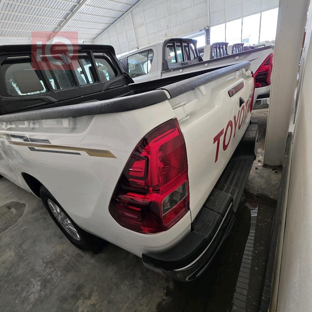 تويوتا هايلوكس